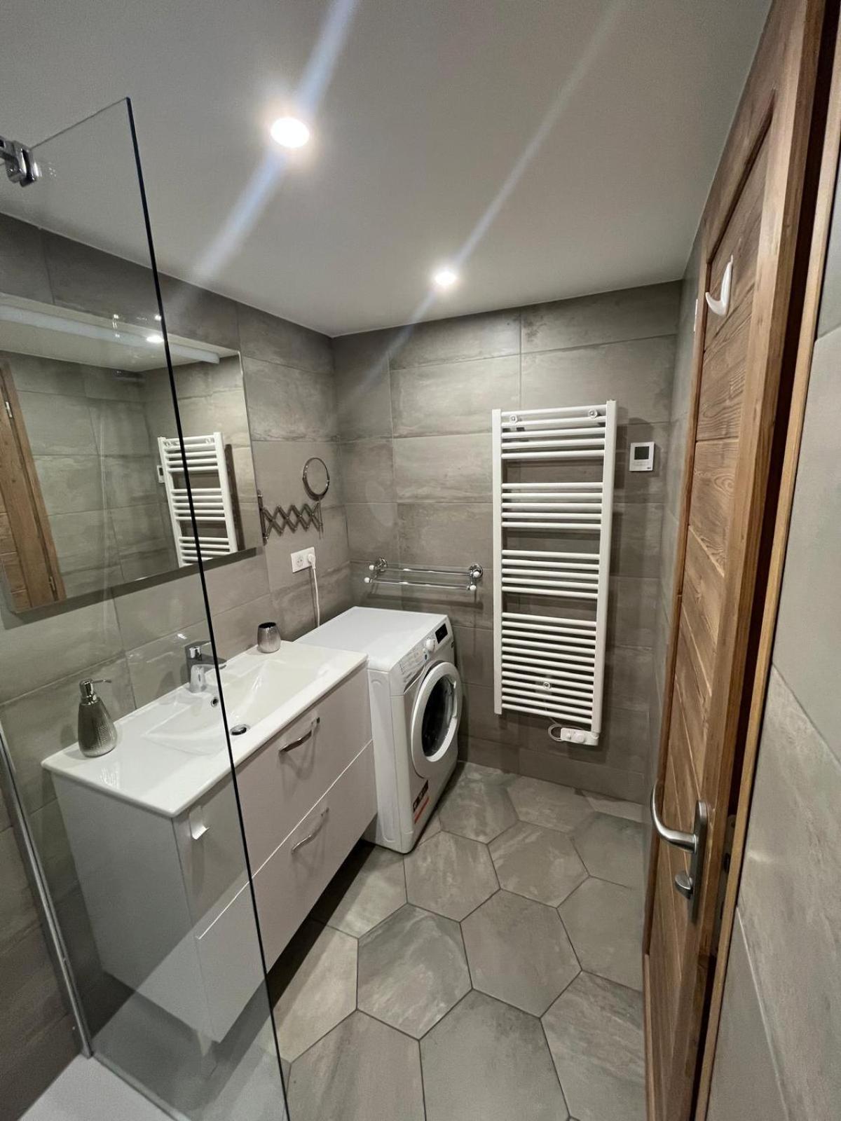 Appartement In The Mountains Bourg-Saint-Maurice Bagian luar foto